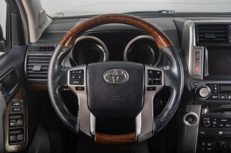 Toyota Land Cruiser Prado 13 из 20