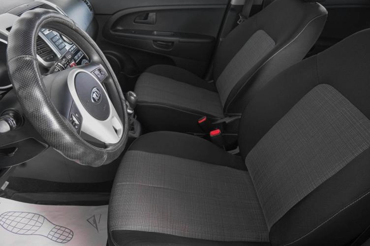 KIA Venga 8 из 19