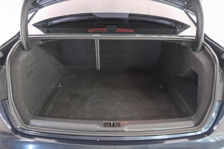 Audi A4 23 из 23
