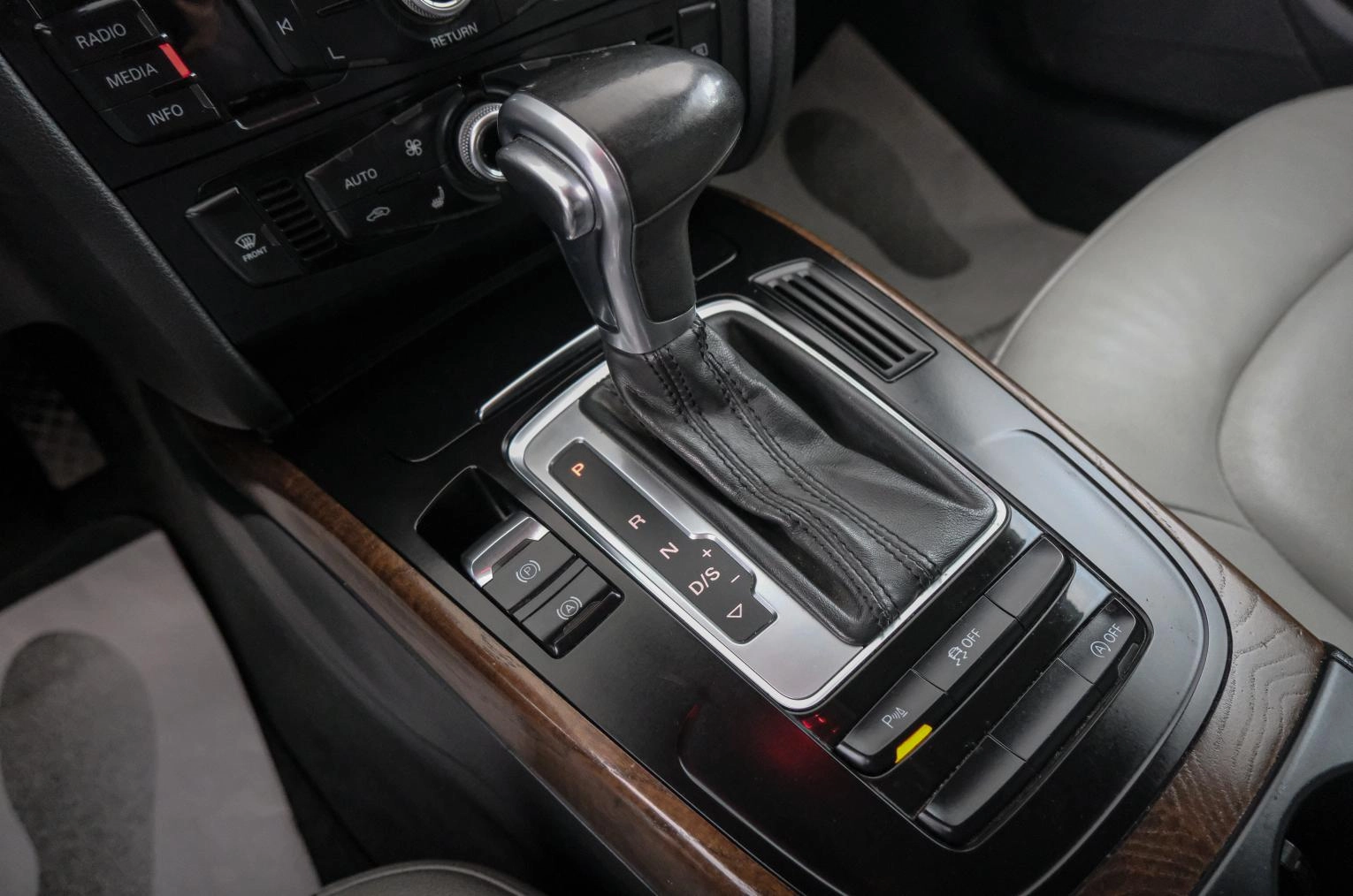 Audi A4 17 из 23