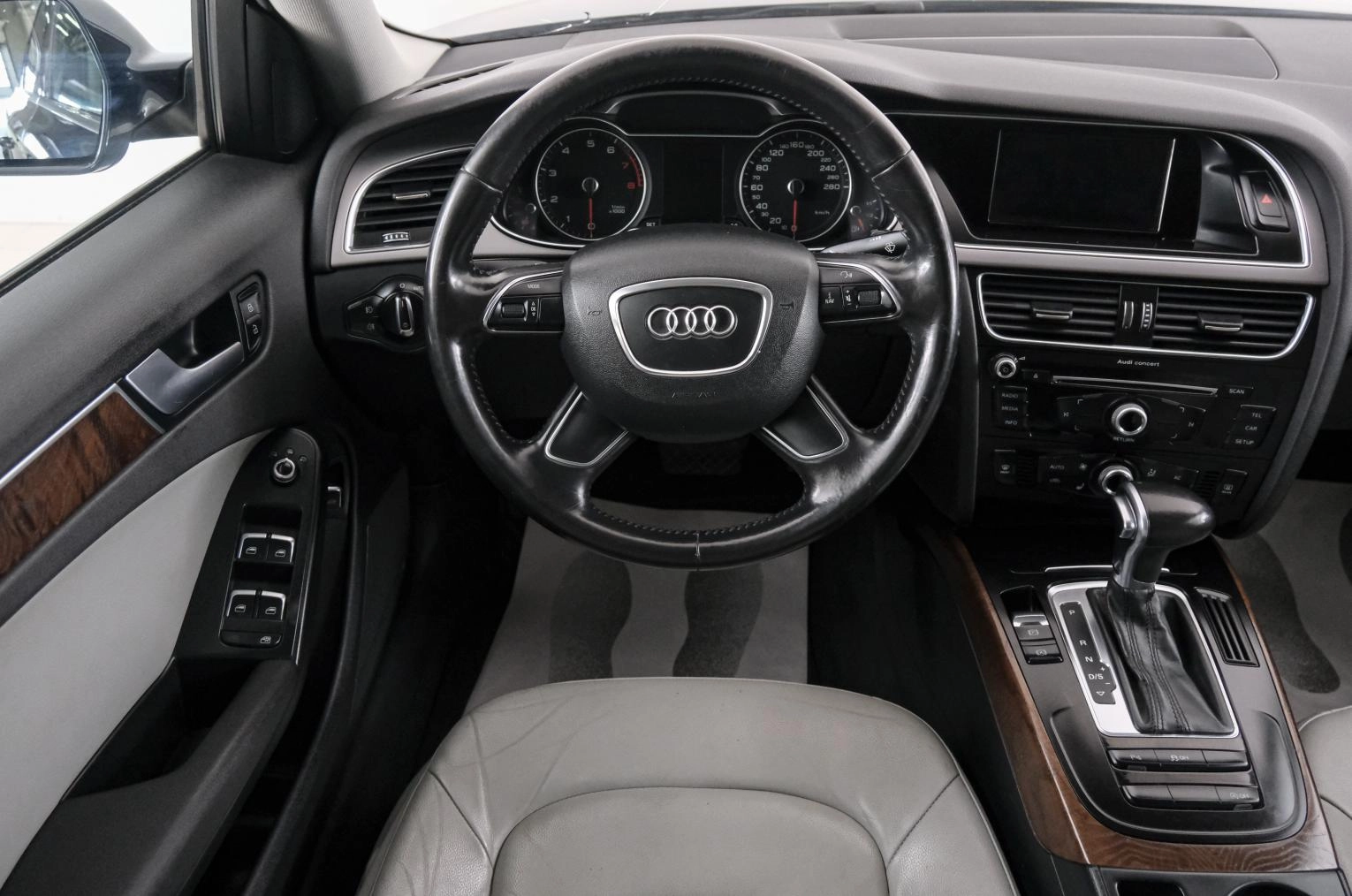 Audi A4 14 из 23