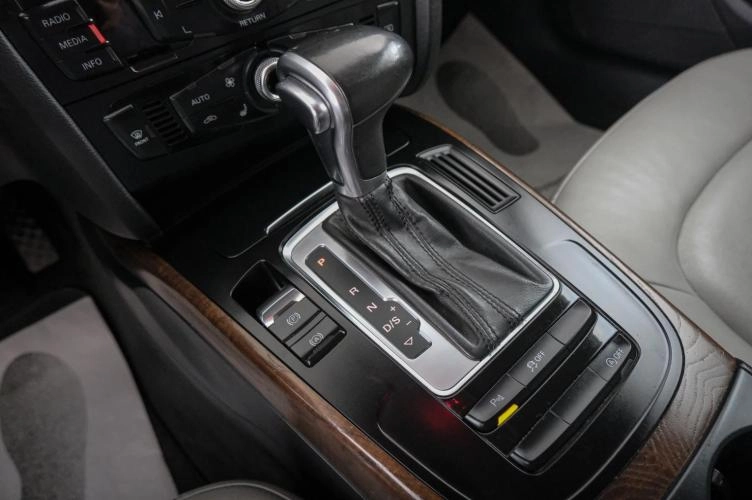 Audi A4 17 из 23