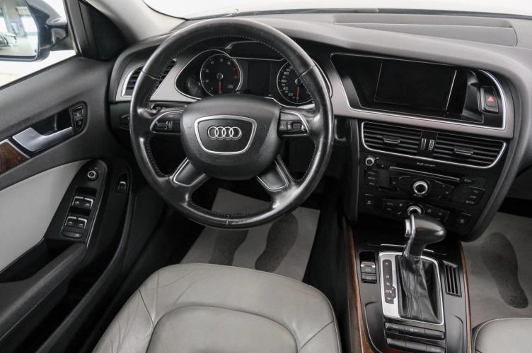Audi A4 9 из 23