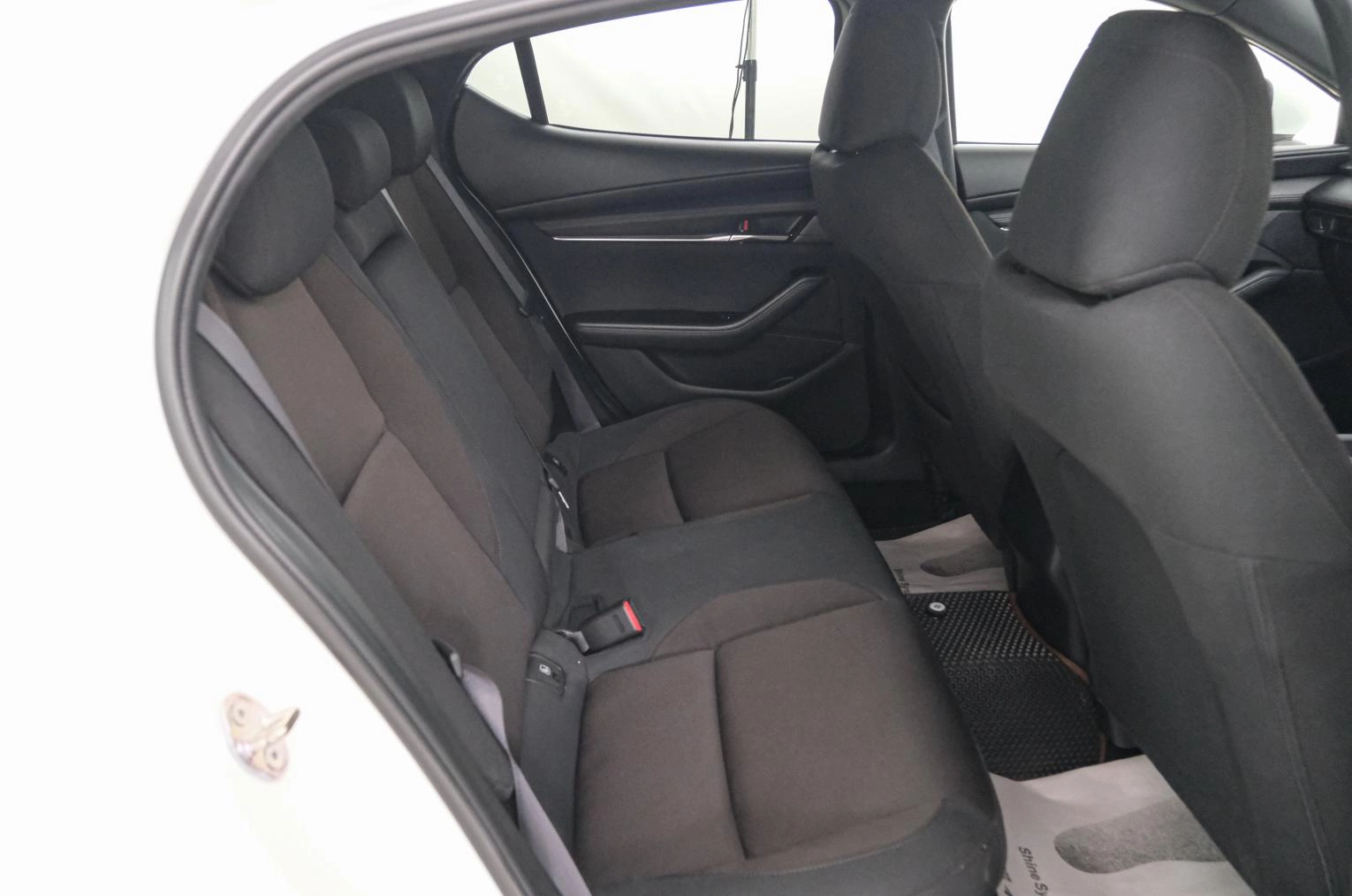 Mazda 3 21 из 22