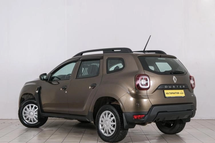 Renault Duster 4 из 6