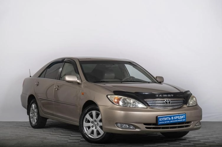 Toyota Camry 1 из 6