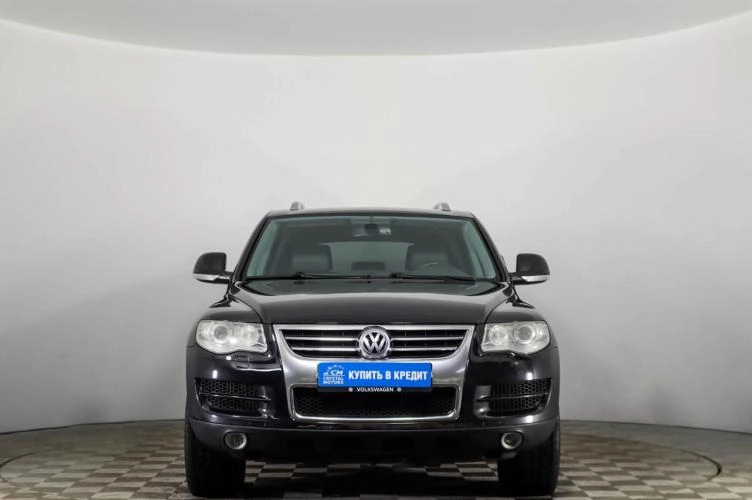 Volkswagen Touareg 2 из 6