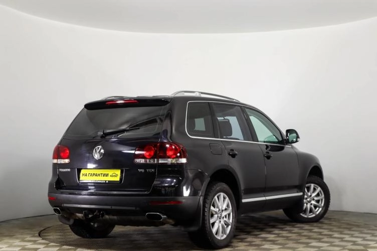 Volkswagen Touareg 4 из 6