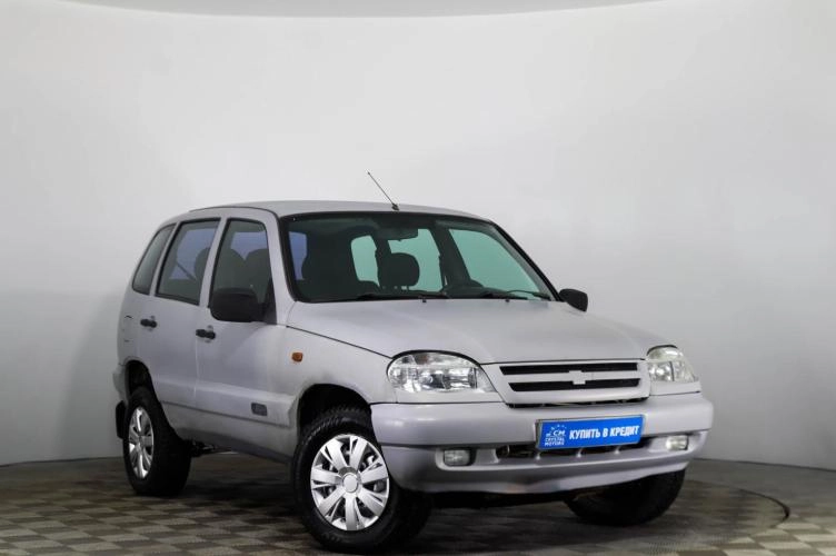 Chevrolet Niva 1 из 6