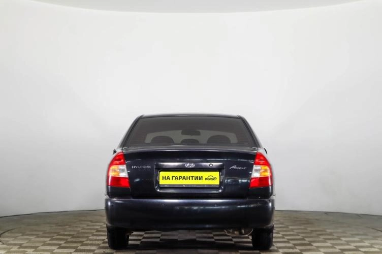 Hyundai Accent 5 из 6