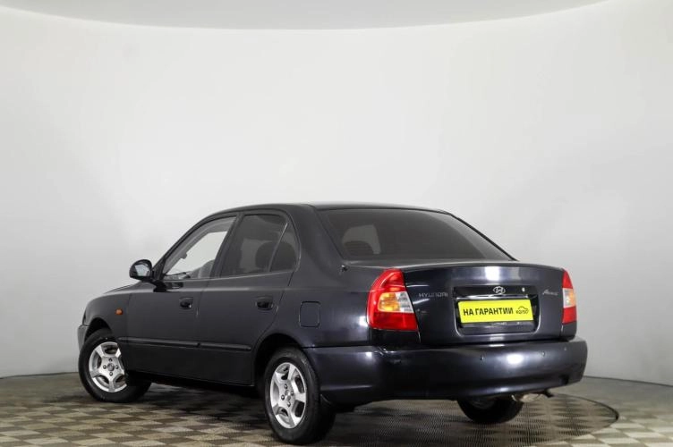 Hyundai Accent 6 из 6