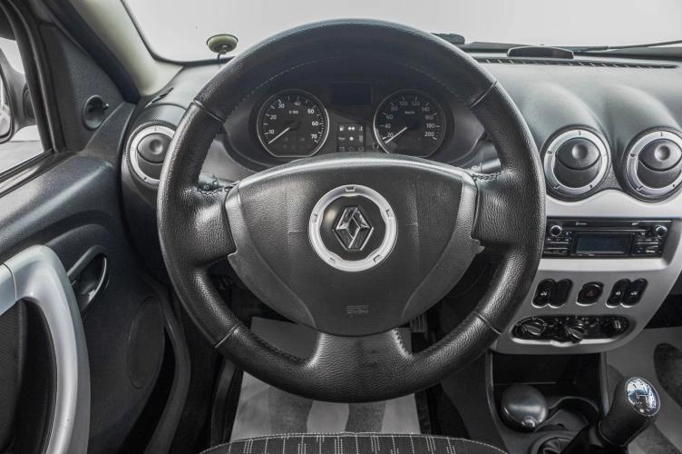 Renault Sandero 11 из 21