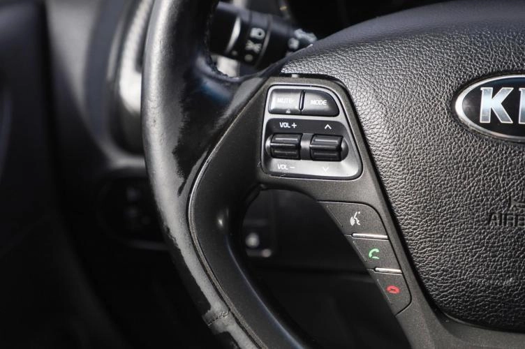 KIA Cerato 11 из 17