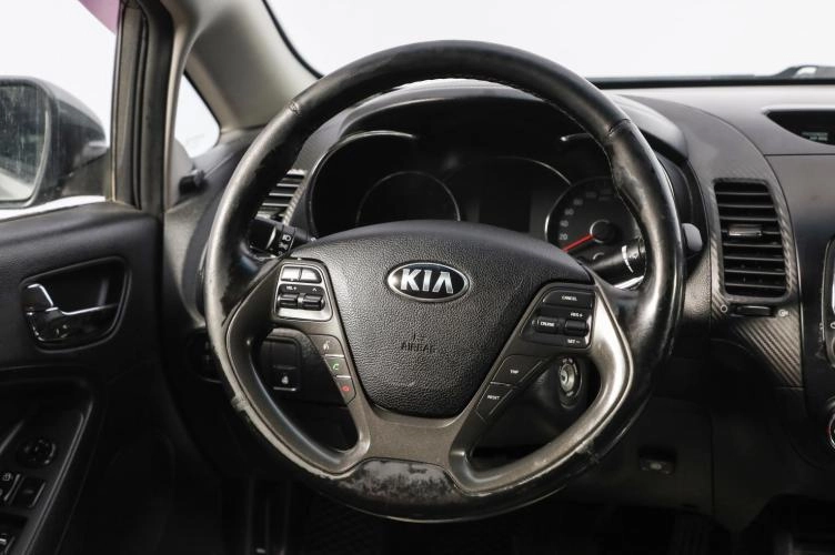 KIA Cerato 10 из 17