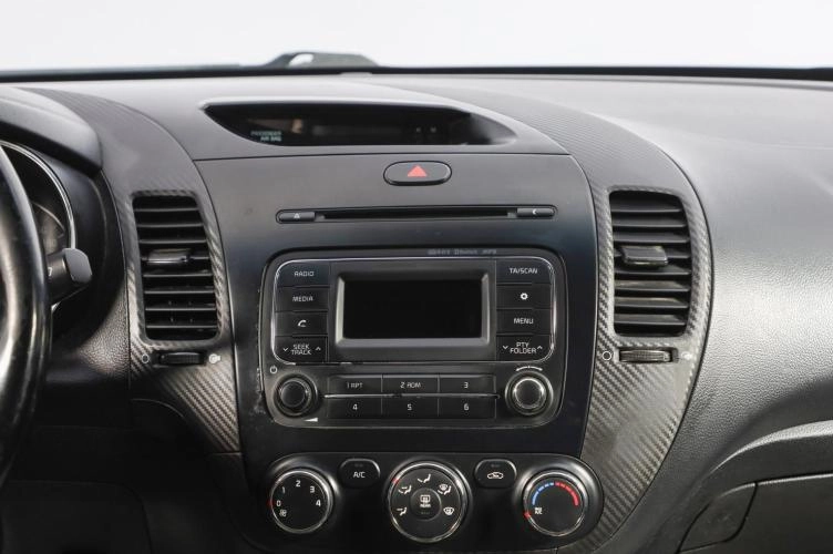 KIA Cerato 14 из 17