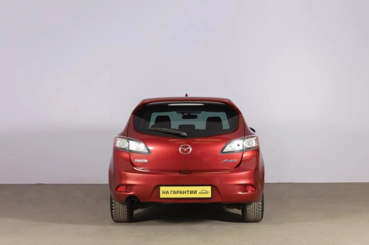 Mazda Axela 5 из 6