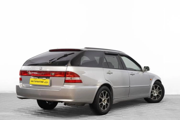 Honda Accord 4 из 6