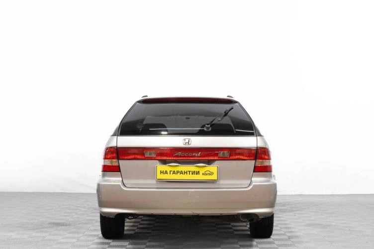 Honda Accord 5 из 6