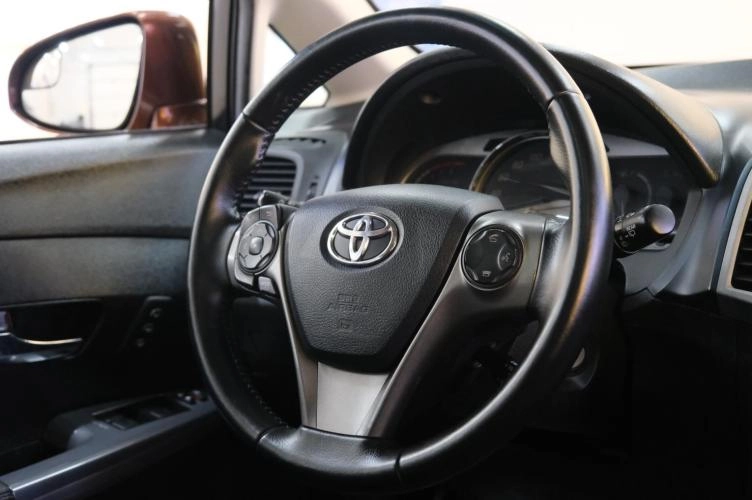 Toyota Venza 13 из 23