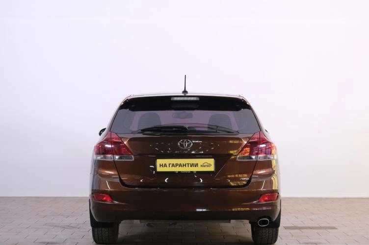 Toyota Venza 5 из 6