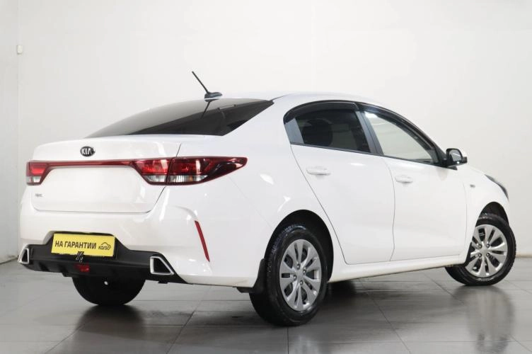 KIA Rio 6 из 6