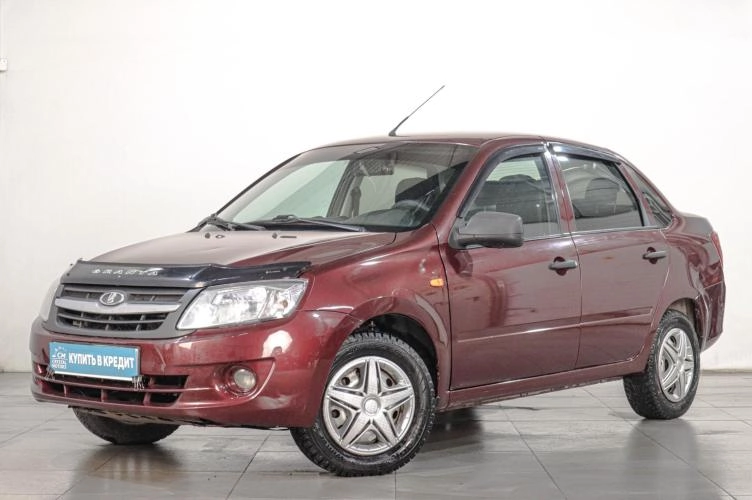 ВАЗ (LADA) Granta 3 из 6