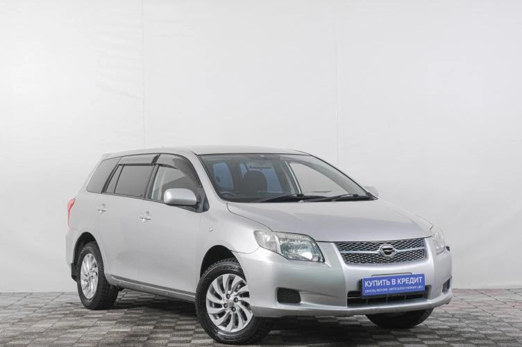 Toyota Corolla Fielder 1 из 6