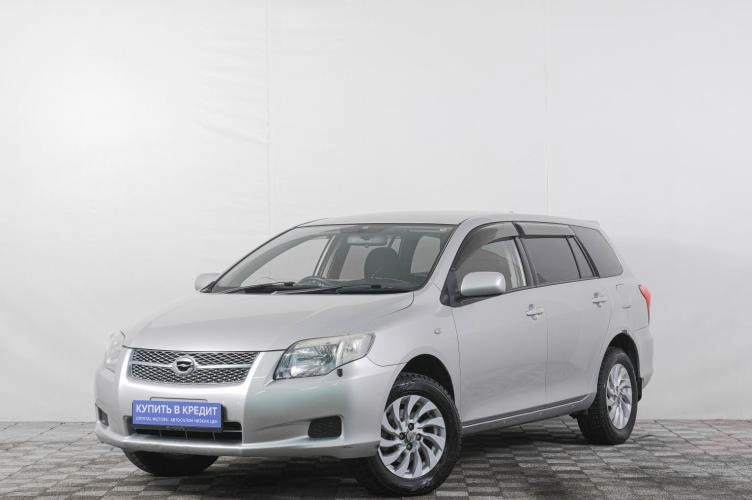 Toyota Corolla Fielder 3 из 6