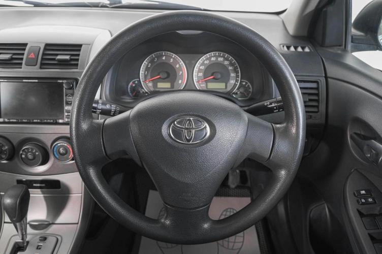 Toyota Corolla Fielder 15 из 19
