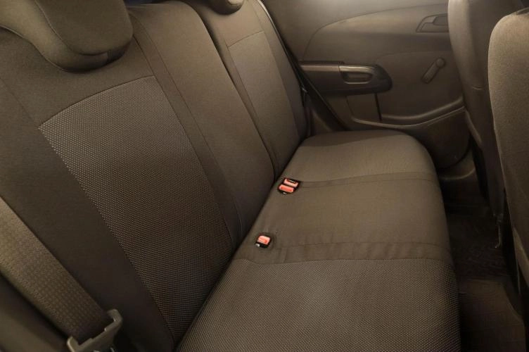 Chevrolet Aveo 16 из 17