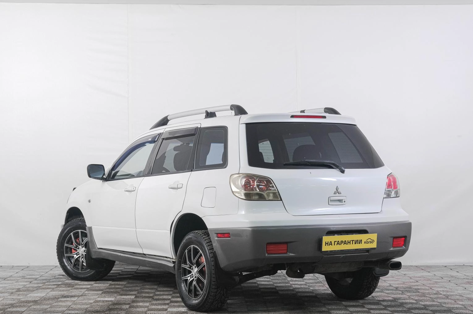 Mitsubishi Outlander 4 из 19