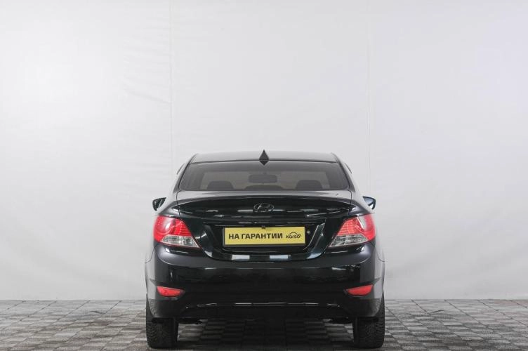 Hyundai Solaris 5 из 6