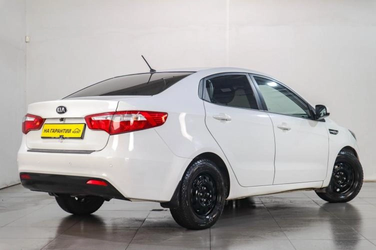 KIA Rio 6 из 6