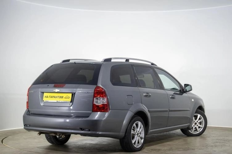 Chevrolet Lacetti 4 из 6