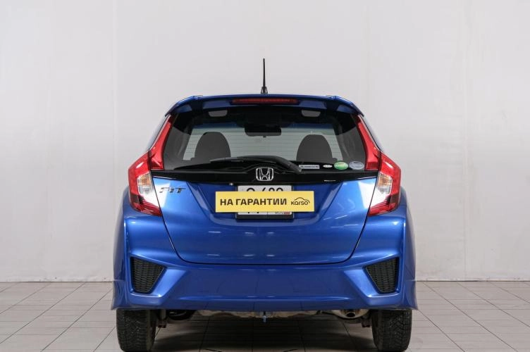 Honda Fit 5 из 6