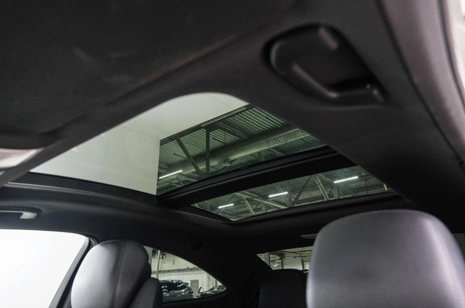 Mercedes-Benz C-класс 20 из 23