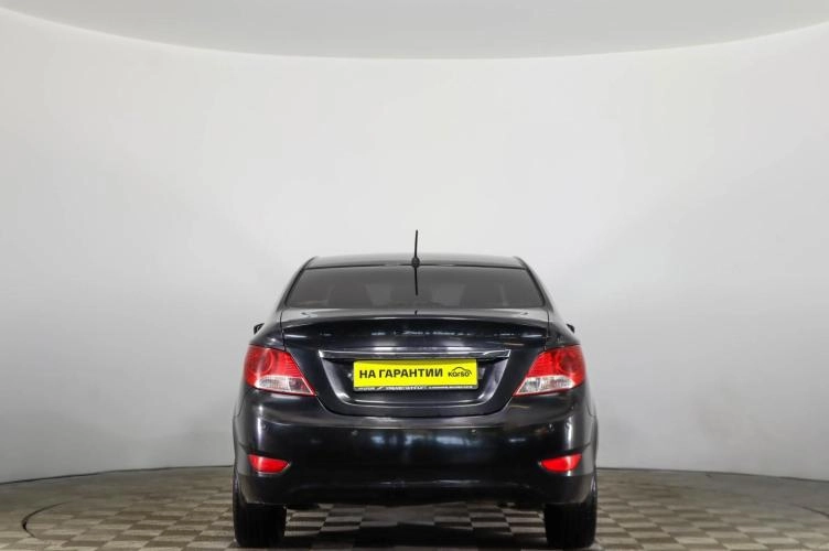 Hyundai Solaris 5 из 6
