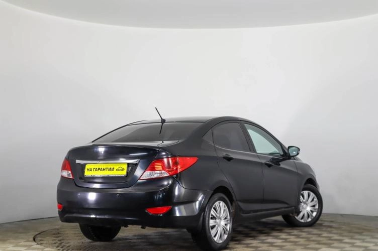 Hyundai Solaris 4 из 6