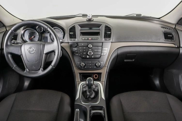 Opel Insignia 13 из 21