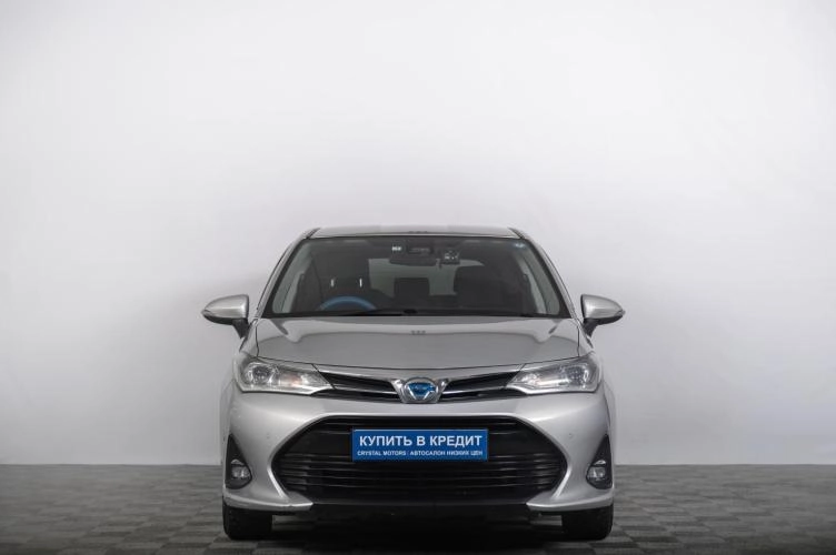 Toyota Corolla Fielder 3 из 6