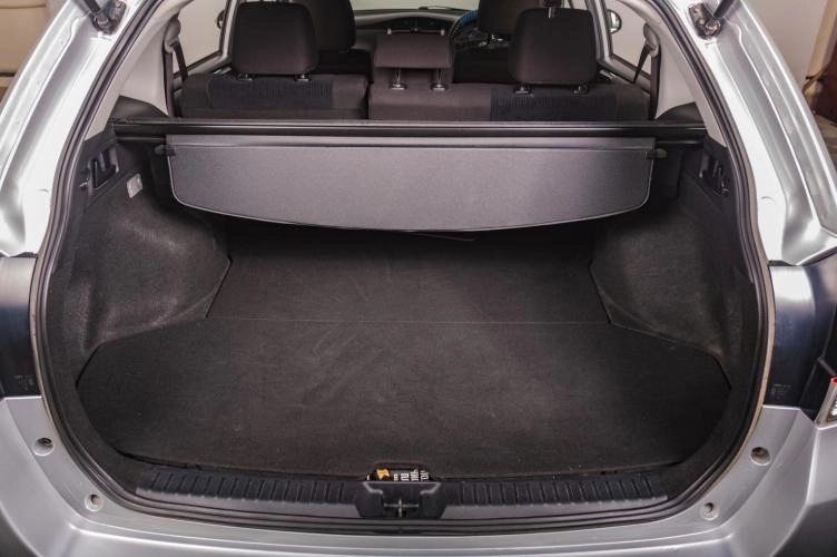 Toyota Corolla Fielder 19 из 19