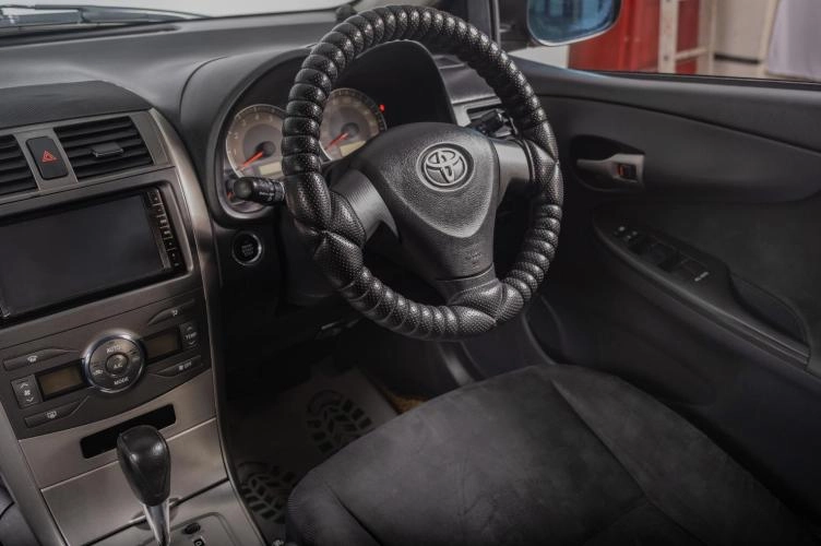 Toyota Corolla Fielder 9 из 17