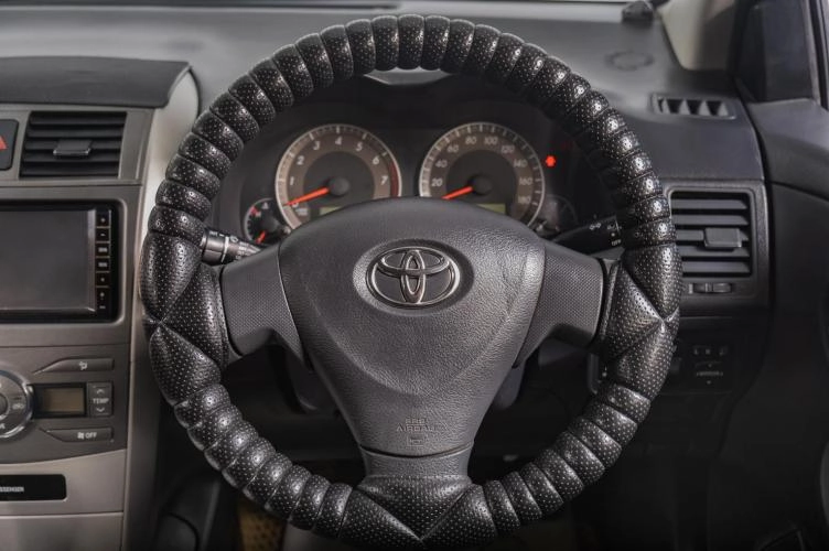 Toyota Corolla Fielder 13 из 17