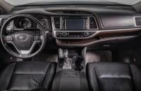 Toyota Highlander 10 из 18