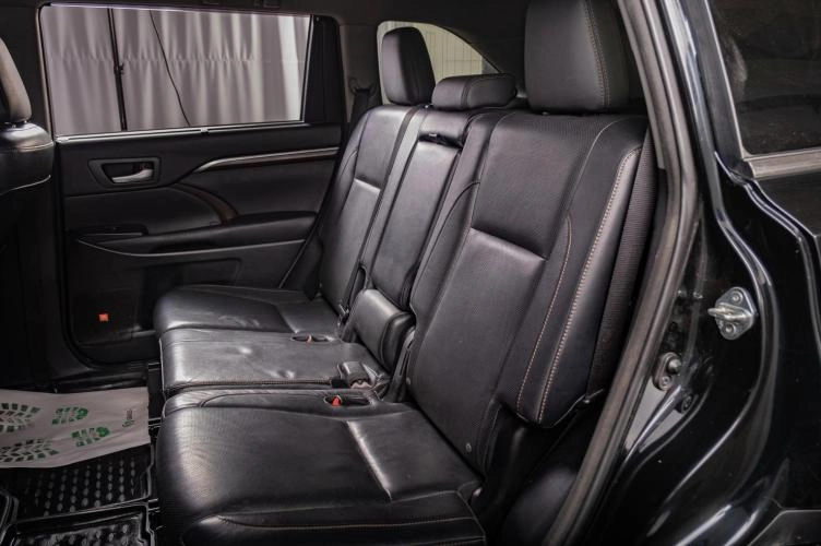 Toyota Highlander 18 из 18