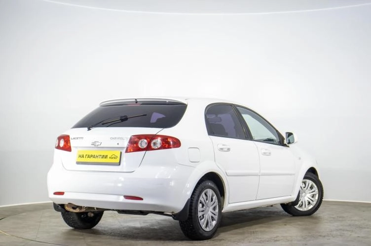 Chevrolet Lacetti 4 из 6