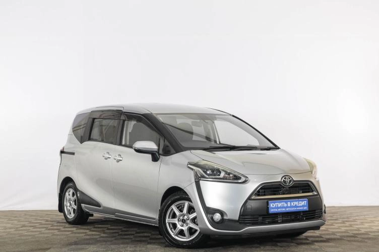Toyota Sienta 1 из 6