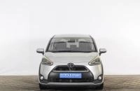 Toyota Sienta 2 из 18