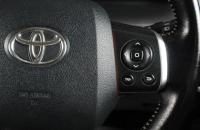 Toyota Sienta 15 из 18