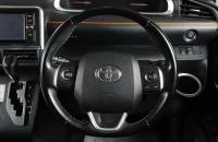 Toyota Sienta 13 из 18